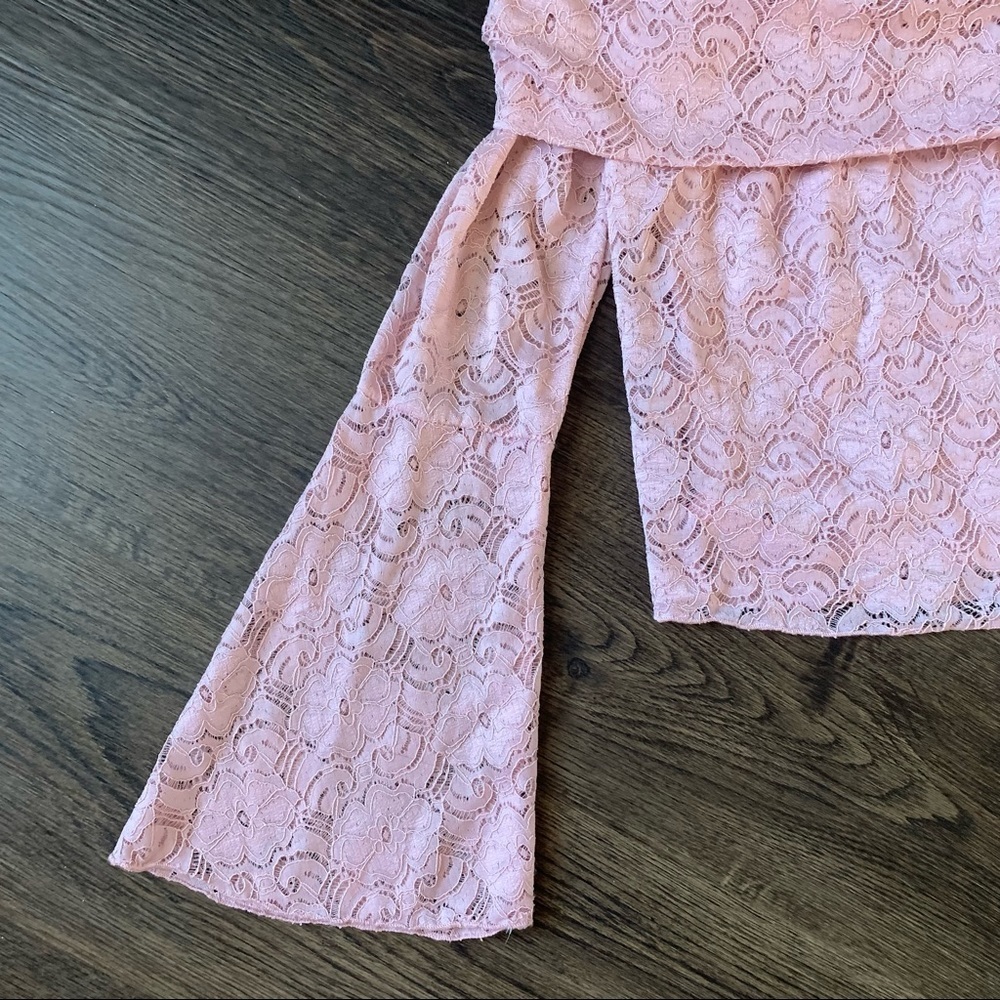 American Rag pink lace off shoulder crop top sz M - Picture 3 of 4